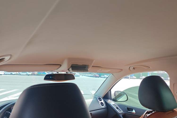 Used Volkswagen Tiguan L 2016 300TSI Automatic Two-Wheel Drive Trend Edition