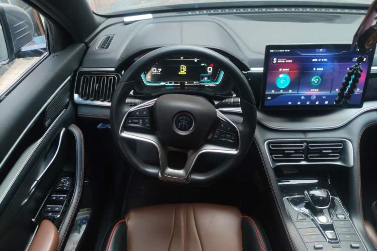 Used BYD Song PLUS 2020 1.5T Automatic Flagship Edition Steering Wheel