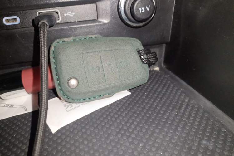 Used Volkswagen Tiguan L 2024 330TSI Automatic Two-Wheel Drive R-Line Enhanced Edition