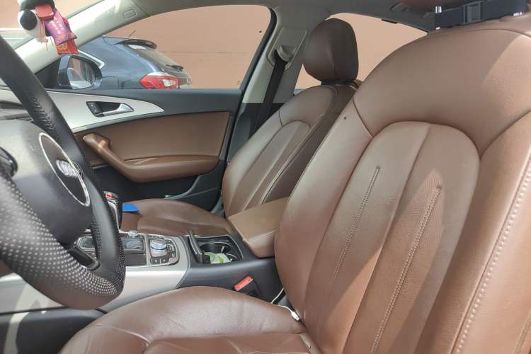 Used Audi A6L 2018 30th Anniversary Edition 35 TFSI Fashion Model
