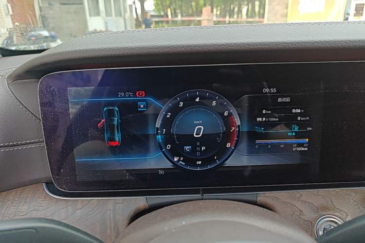 Used Mercedes-Benz E-Class 2019 E 200 L

