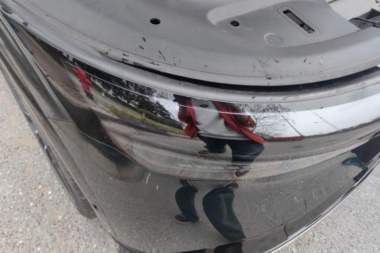 Used Zeekr 7X 2025 100 kWh Long-Range Rear-Wheel Drive with Intelligent Driving Features Right Front Headlight