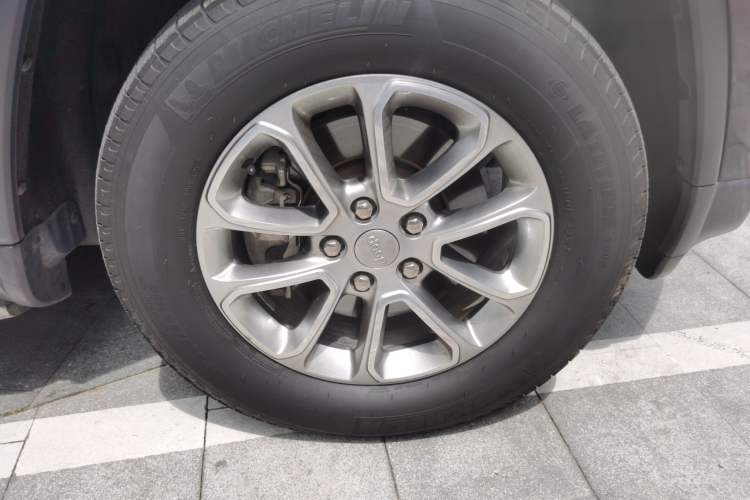 Used Jeep Grand Cherokee 2015 3.0L Elite Navigation Edition