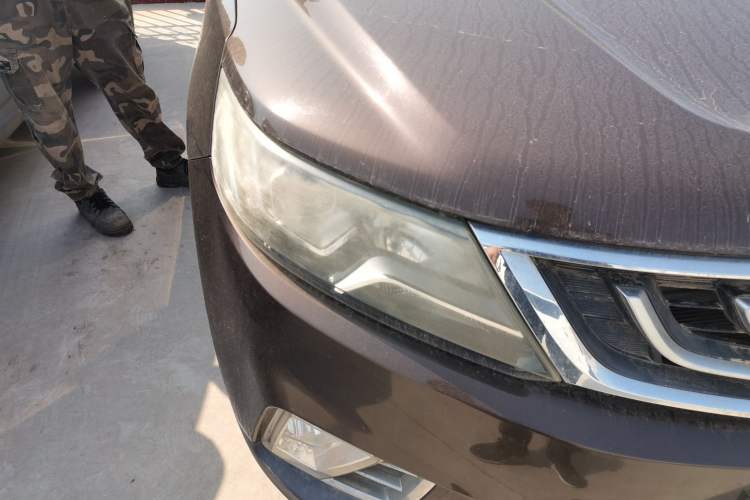 Used Geely Auto Vision X6 2016 1.8L Manual Luxury Model Right Front Headlight