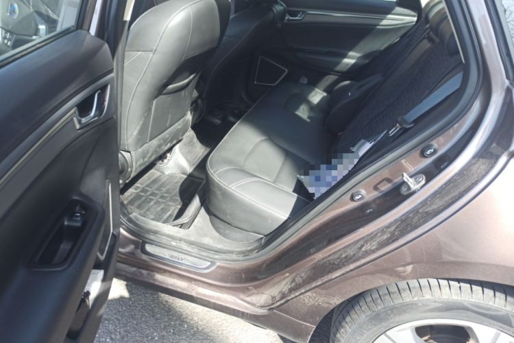 Used Geely Auto Emgrand GL 2017 1.8L DCT Elite Model Left Rear Seat