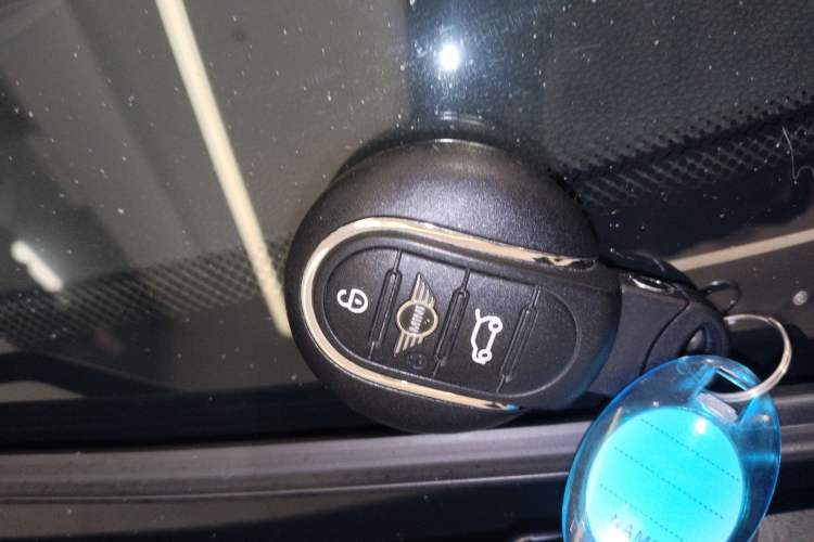 Used MINI 2022 Revised 2.0T COOPER S CABRIO Sidewalk