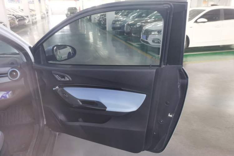 Used Chery New Energy Little Ant 2022 Sweet Pink Edition Full-Sugar Version 3-Cell Lithium 30kW 301km
