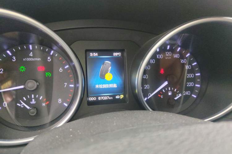 Used Haval H8 2015 2.0T Two-Wheel Drive Comfort Version