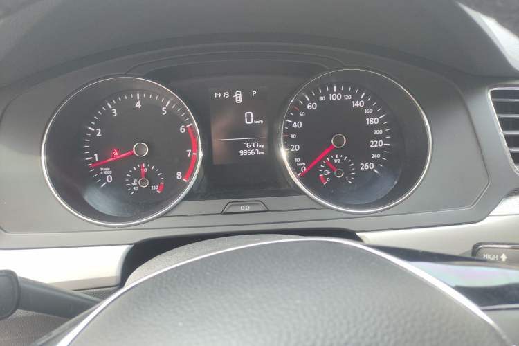 Used Volkswagen Lamando 2018 230TSI DSG Fashion Edition
