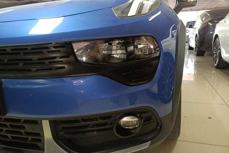 Used Lynk & Co 02 2019 High-Energy Edition 2.0T Automatic Two-Wheel Drive Pro Version China VI Standard
