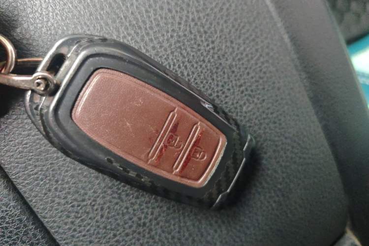 Used Toyota Highlander 2015 2.0T Two-Wheel Drive Luxury Edition 7 Seats