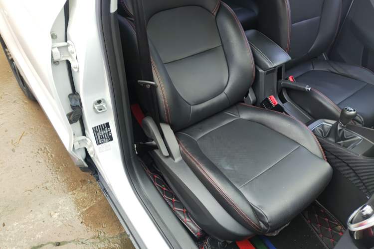 Used MG ZS 2019 1.5L Manual 65-inch Giant-Sized Sunroof Global Edition China VI Standard