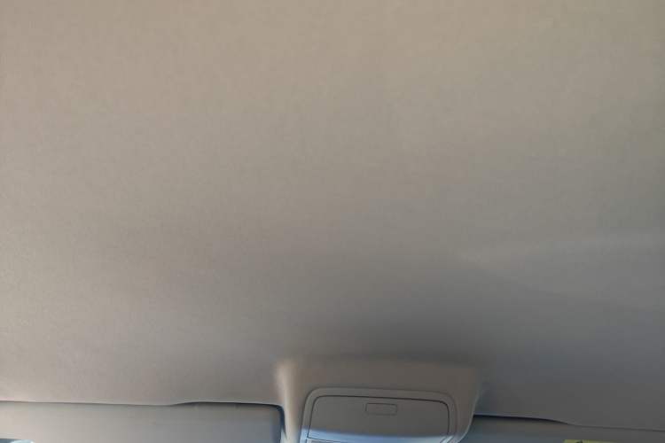 Used Volkswagen Tiguan 2015 1.8TSI Automatic Two-Wheel Drive Trend Edition Headliner