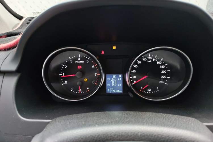 Used Haval M6 2019 1.5T DCT Two-Wheel Drive Elite Version China V Standard Instrument Cluster