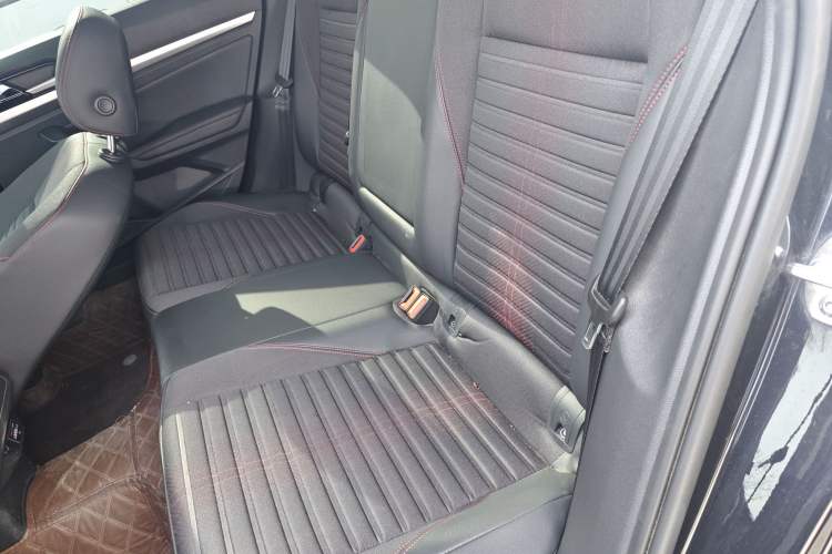 Used Volkswagen Lavida 2023 280TSI DSG Starry Sky Deluxe Edition Left Rear Seat