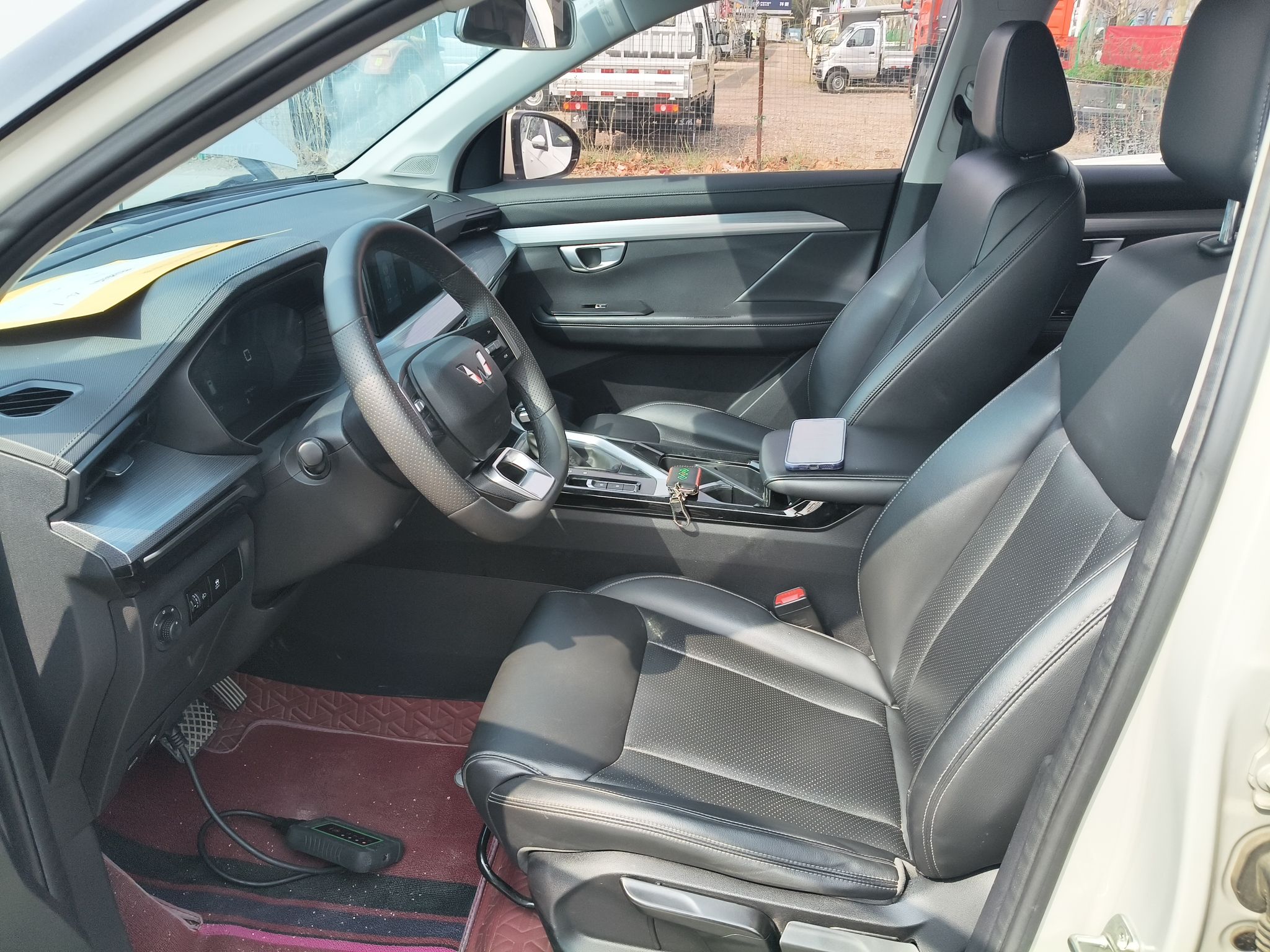 المقاعد الأمامية داخل السيارة