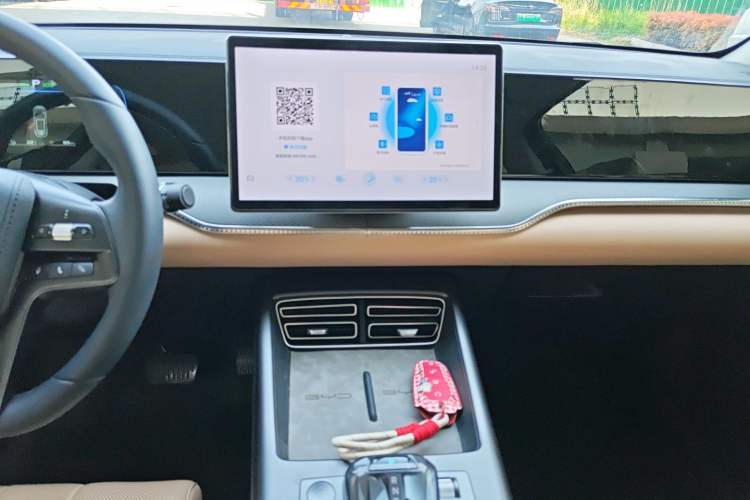 Used BYD Song Pro New Energy 2025 Second-Generation DM-i 75KM Leading Edition Audio And AC Panel