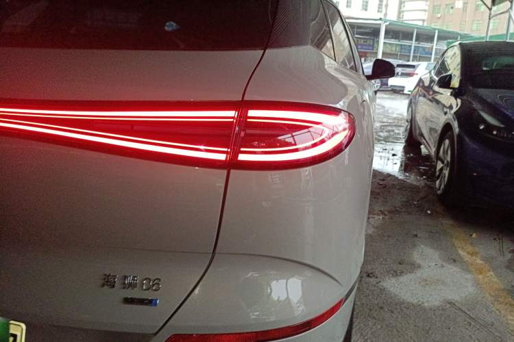 Used BYD Sealion 06 New Energy 2025 Model DM-i 170 Navigation Pro Edition Exterior 3