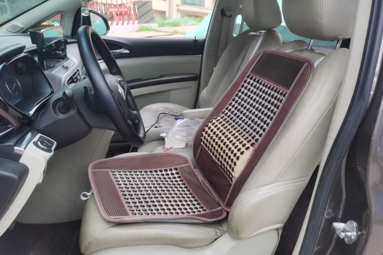 Used Buick GL8 2023 Land Executive Class Smart Enjoyment Model Left Front Seat