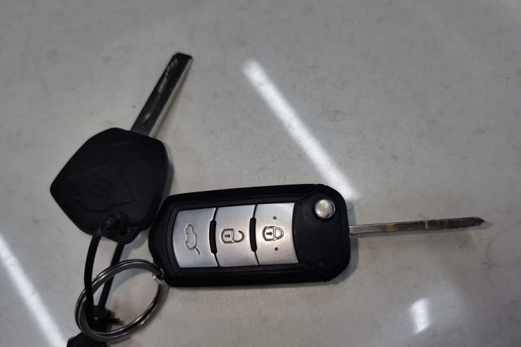 Used GAC Trumpchi M6 2021 270T Manual Elite Edition (7-seater) Vehicle Key