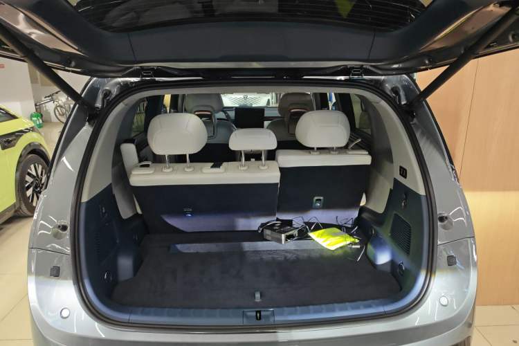 Used Zeekr MIX 2025 Long-Range Intelligent Driving Edition
