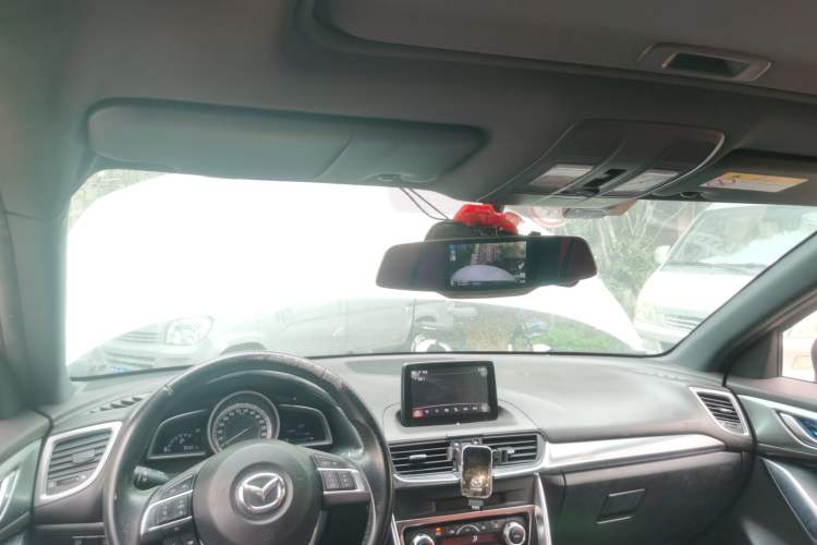 Used Mazda CX-4 2016 2.0L Automatic 2WD Blue Sky Luxury Edition
