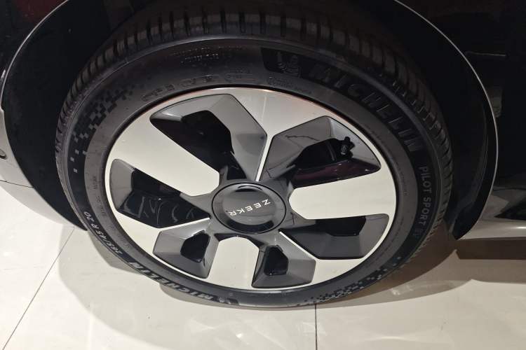 Used Zeekr MIX 2025 Intelligent Driving Version