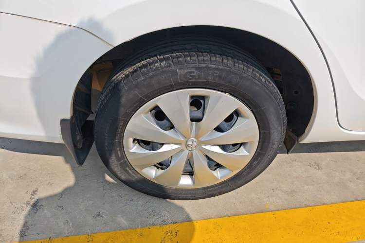 Used Toyota YARiS L  Zhi Xiang 2017 1.5E CVT Dynamic Edition
