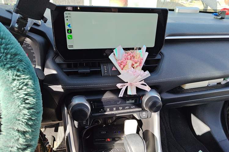 Used Toyota Wildlander 2023 2.0L CVT Two-Wheel Drive Leading Edition