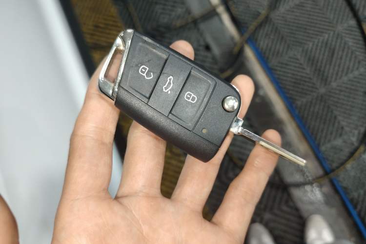 Used Volkswagen T-Cross 2023 280TSI DSG Luxury Edition Vehicle Key