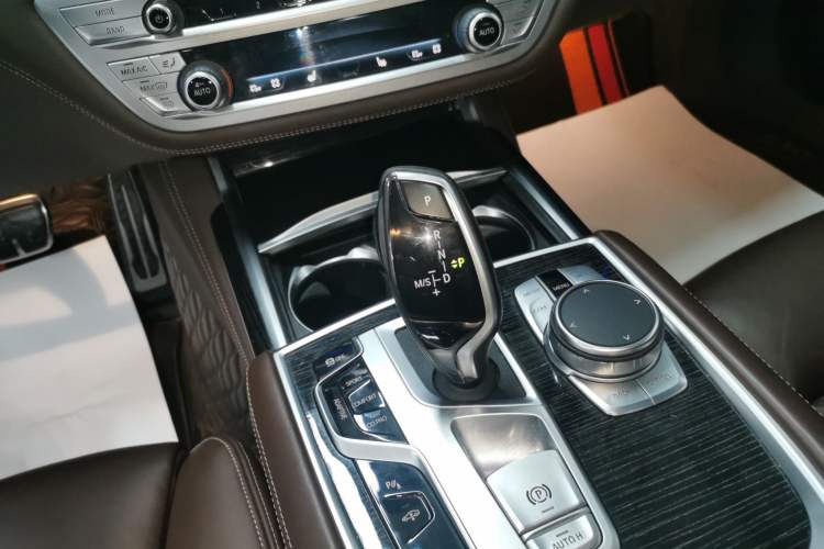 Used BMW 7 Series 2019 Restyled 730Li M Sport Package Gear Lever