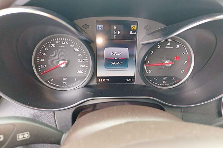 Used Mercedes-Benz GLC 2019 GLC 260 L 4MATIC Dynamic Model
