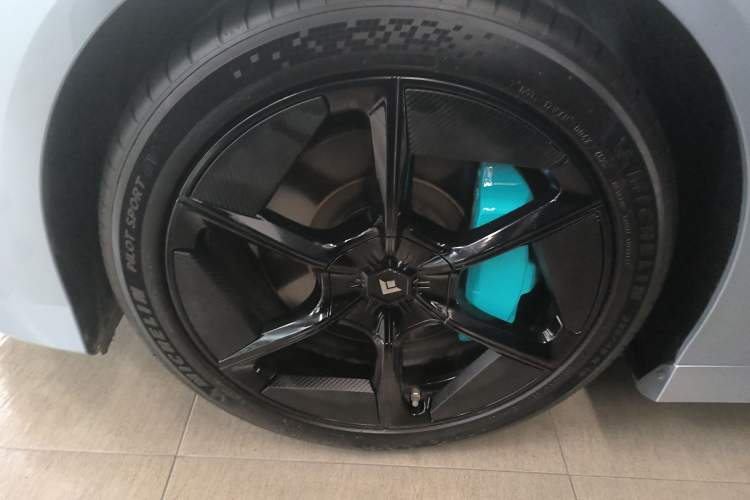 Used Hyptec GT 2024 Global Model 710 Ultra-High-Voltage LiDAR Edition
