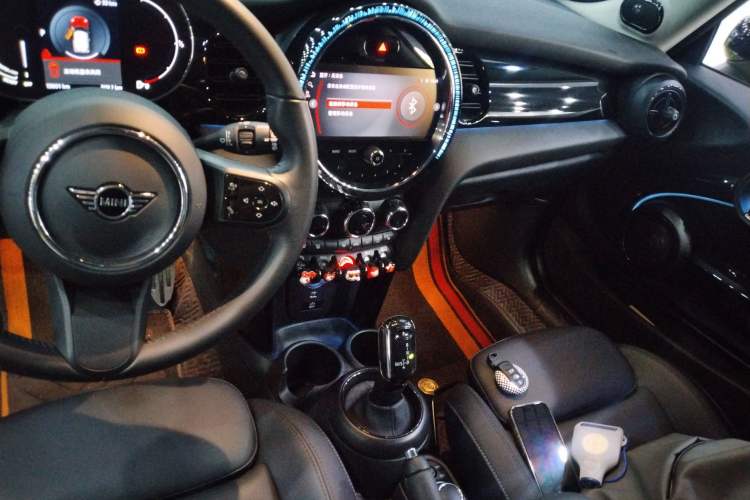 Used MINI 2023 Updated 1.5T COOPER Artist
