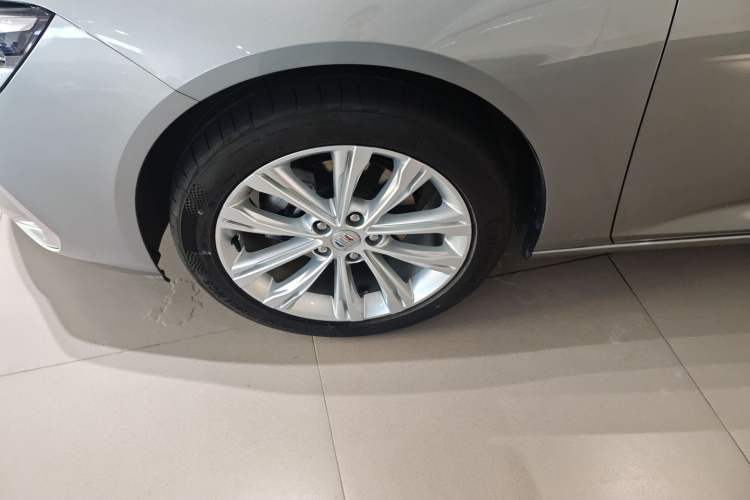 Used Buick Regal 2024 28T Luxury Edition