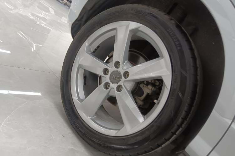 Used Audi Q2L 2021 35 TFSI Fashionable and Elegant Model