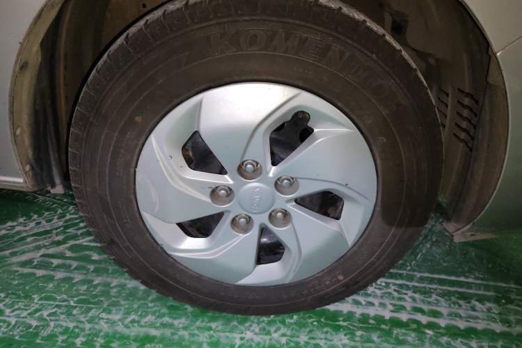 Used JAC Refine M4 2016 2.0L Manual Comfort Edition
