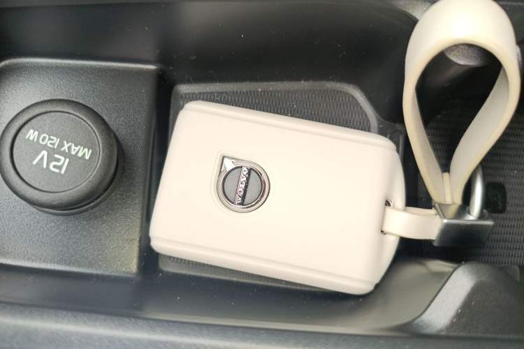 Used Volvo S60 2025 B4 Zhiyi Luxury Edition