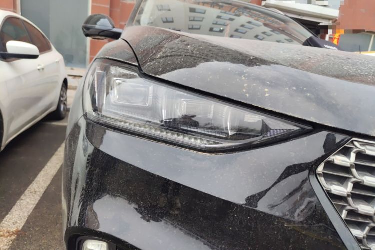 Used Wey VV6 2021 2.0T All-Wheel Drive Zhiyu+ Right Front Headlight