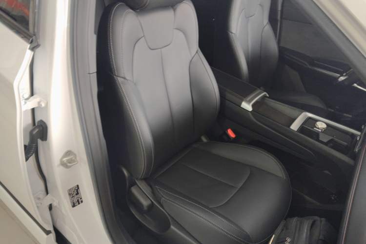 Used NETA X 2025 500 Industry Edition
