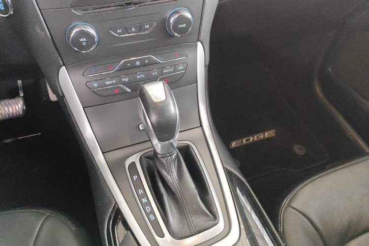 Used Ford Edge 2016 EcoBoost 245 Two-Wheel-Drive Titanium 7-Seater