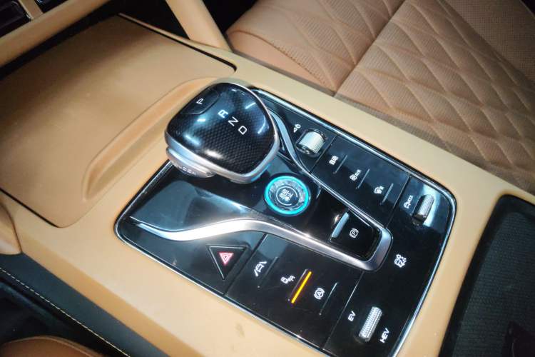 Used BYD Tang New Energy 2023 DM-i Champion Edition 112KM Prestige Model
