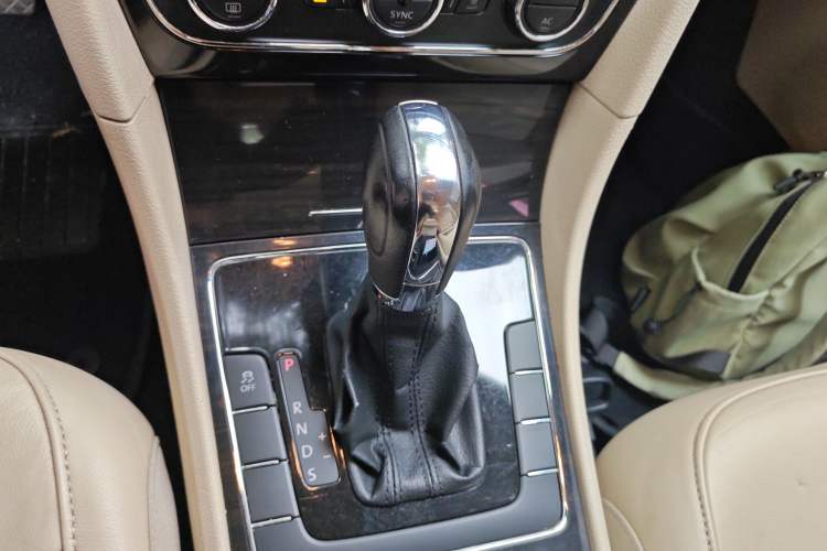 Used Volkswagen Passat 2011 1.8TSI Automatic Prestige Edition