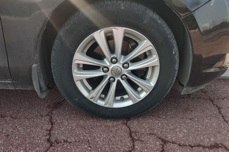 Used Buick GT 2015 15N Automatic Entry-Level Trim