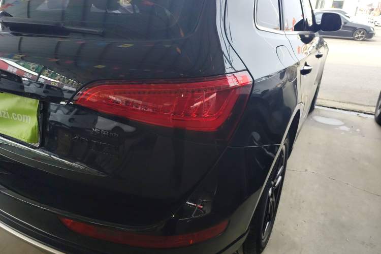 Used Audi Q5 2017 Plus 40 TFSI Technology Model