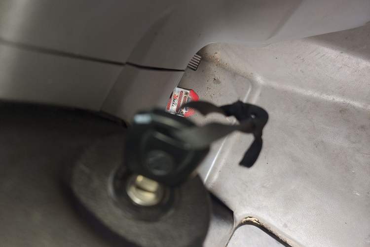 Used Foton Toano 2021 2.0T Manual Tongtu Long-Wheelbase Mid-Roof 3-Seater 4F20TC3