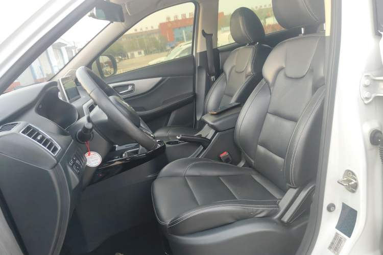 Used Dongfeng Fengon S560 2019 1.8L Manual Urban Model Left Front Seat