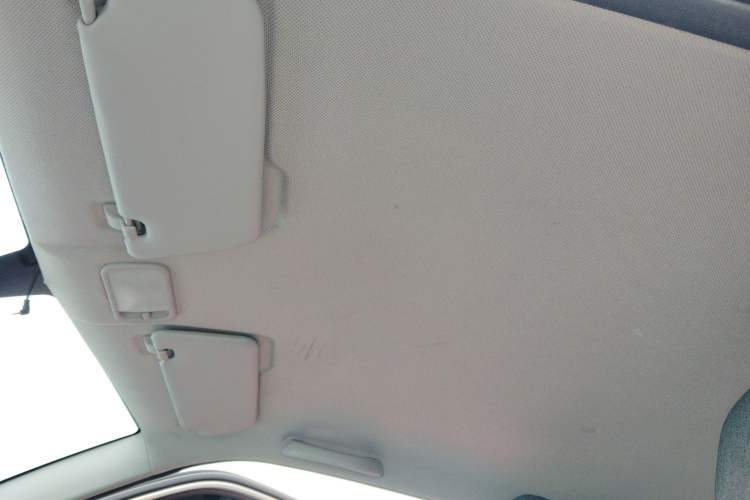 Used Wuling Hongguang MINIEV 2022 Macaron Premium Model – Lithium Iron Phosphate
