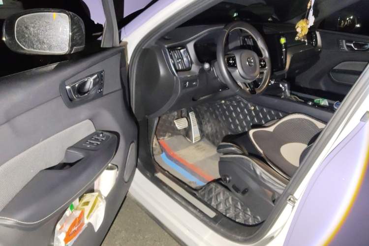 Used Volvo XC60 2021 T5 4x4 Smart & Advanced Sport Edition