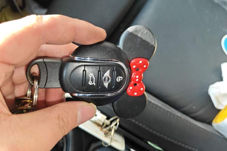 Used MINI MINI 2016 1.5T COOPER Five-Door Edition